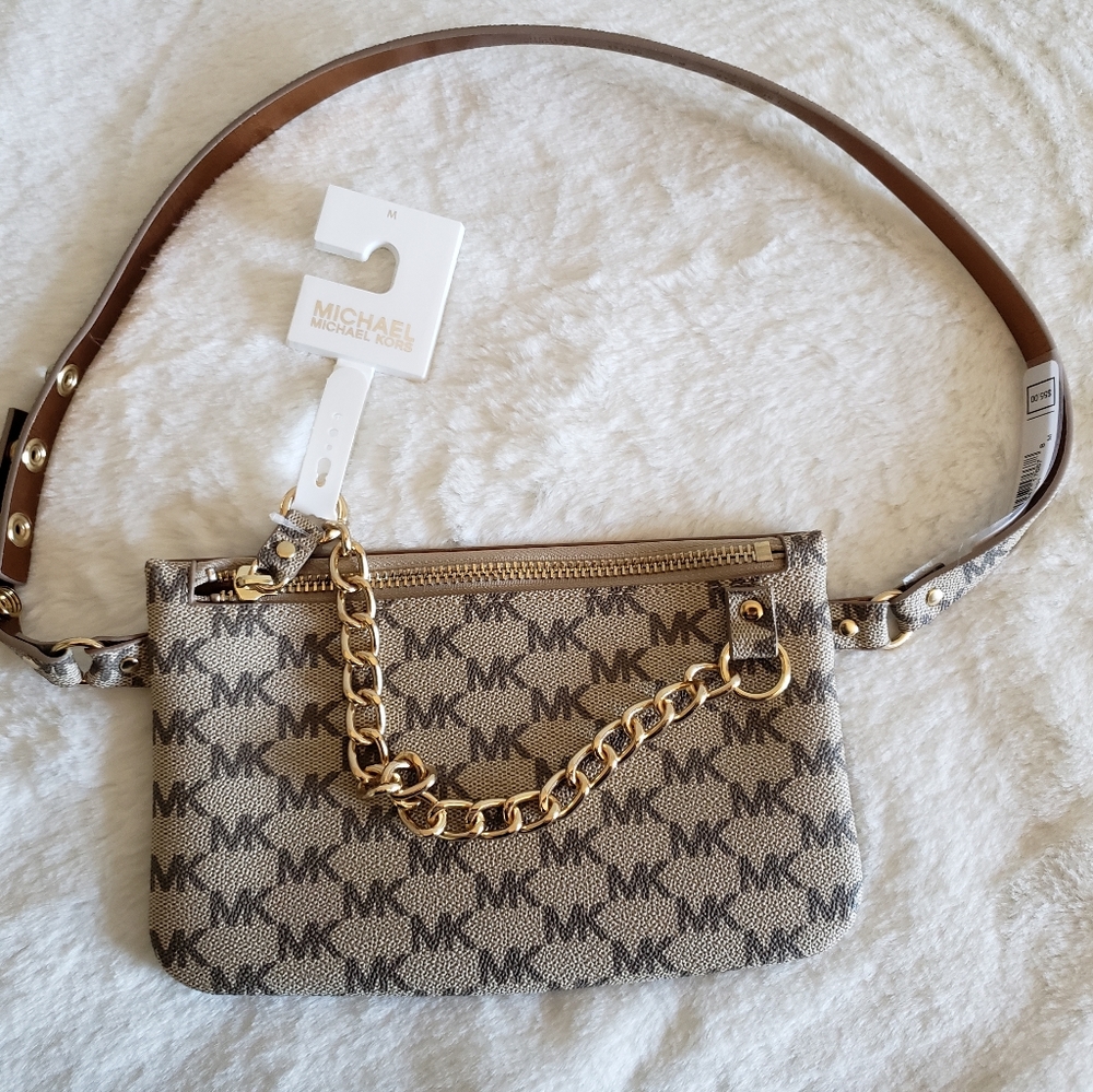 Michael Kors Fannypack Chain Belt Medium Logo